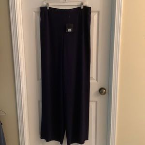 St. John NWT size L navy Fashion Fit wide leg pants